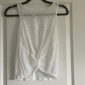 Lululemon cropped tank